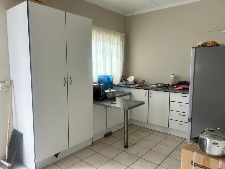 17 Bedroom Property for Sale in Quigney Eastern Cape